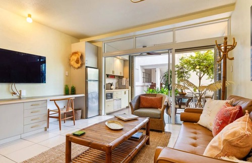 Port Douglas Apartment | Perfectly Positioned Studio Apartment in the Heart of Port Douglas!