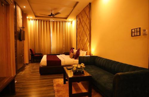 Haridwar Hotel | Perfectstayz Premium @Harkipauri Road