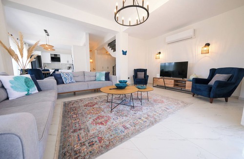 Uzumlu Villa | Perfumed Garden Family-Friendly Luxury Villa Fethiye, Uzumlu