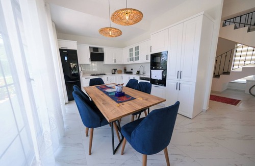 Uzumlu Villa | Perfumed Garden Family-Friendly Luxury Villa Fethiye, Uzumlu