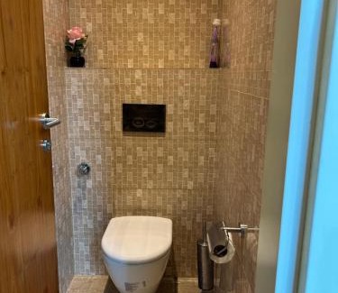 Comoe Hotel | Pergola House