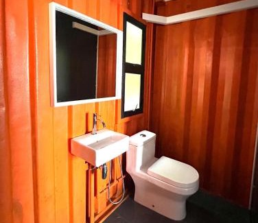 Kampung Pasir Hantu Ski Chalet | Perhentian Nemo Chalet