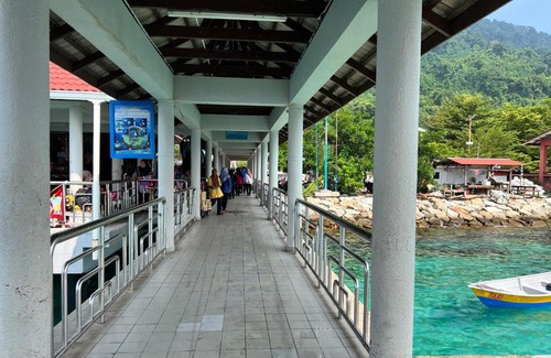 Kampung Pasir Hantu Hotel | Perhentian Suria