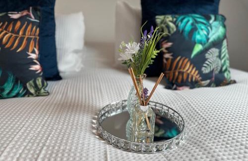 Usk Apartment | Period apartment,centre of Usk