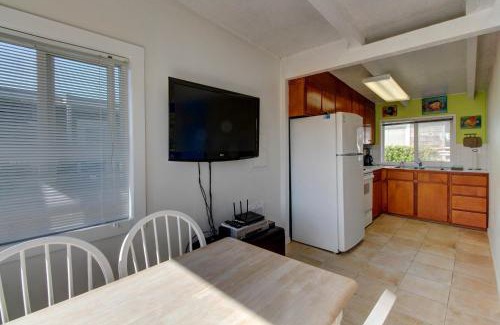 Pacific Beach House | Periwinkle