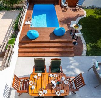 Livadia House | Perle Di Gio