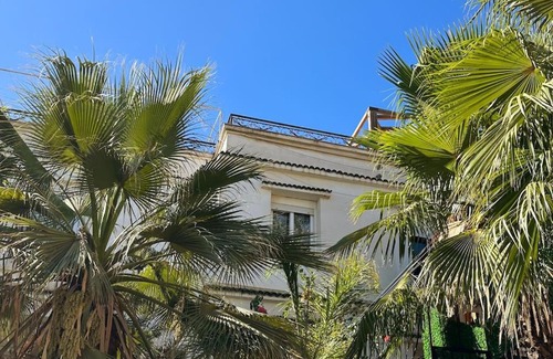 Algiers Apartment | Perle Rare HakOumi
