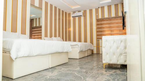 Uyo Hotel | Perly Gate Residence Uyo