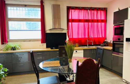 Clemenceau Apartment | Perpignan, à deux pas du Castillet, Appart T3 ,75m2 à 10min de plages