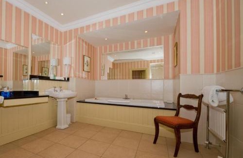 Kinsale House | Perryville House