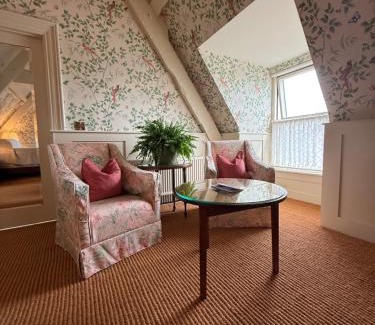 Kinsale House | Perryville House