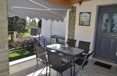 Kastritsa House | Persefoni's Home
