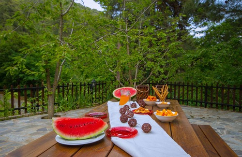 Platres Cottage | PERSEPHONE COTTAGE - ENHANCE YOUR SENSES