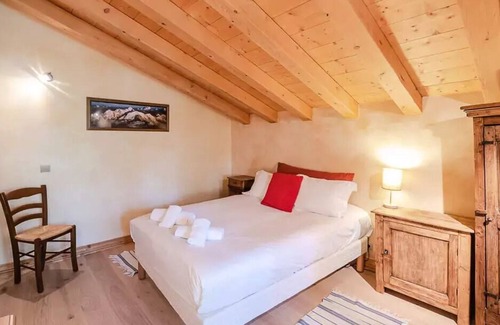 Les Tines Ski Chalet | Perseverance Residence - Chalets for 12 People