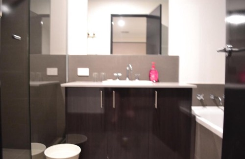 Leeming Cabin | Perth Urban Lodge