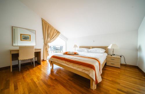 Babin Kuk Apartment | Pervanovo Apartments with Free Parking
