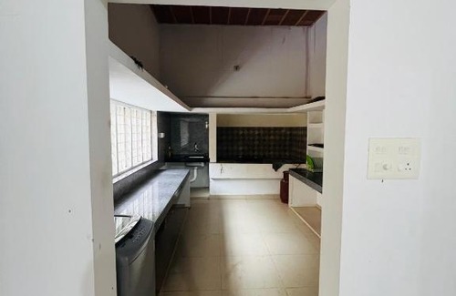 Mananthavady House | Perya Hills - 2 bhk