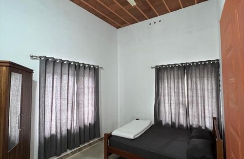 Mananthavady House | Perya Hills - 2 bhk