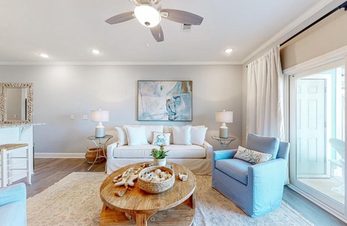 Ono Island Apartment | Pescador Landing A3