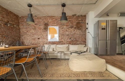 Limmer House | pestahome - townhouse in Linden, pestahome - Stadthaus in Linden