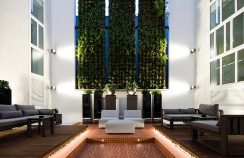 Centro / Baixa Hotel | Pestana Porto - A Brasileira, City Center & Heritage Building