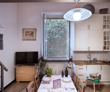 Genoa Historical Centre Apartment | Pesto Guest House