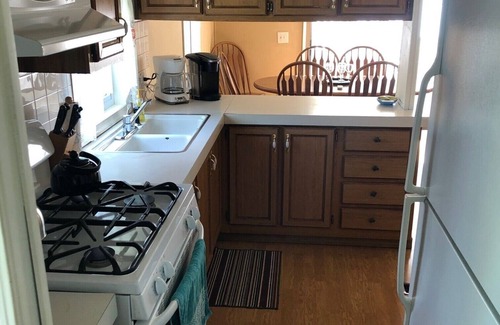 Shelbyville House | Pet And Family Friendly on Gun Lake close to state park,restaraunts and casino.