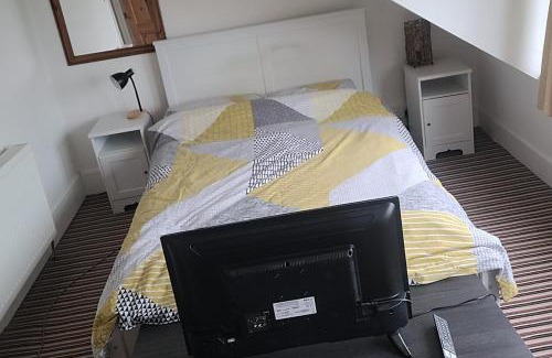 Ramsgate Apartment | Pet-Friendly 2-Bed Apt Sleeps 5 10 mins to Beach