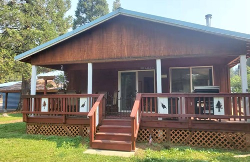 Hamilton Branch House | Pet friendly 3-bedroom house in Hamilton Branch