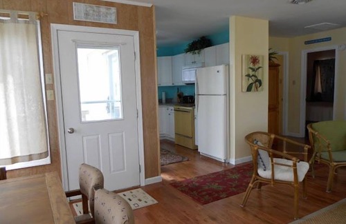 Dewey Beach House | Pet friendly 3rd house back from ocean.