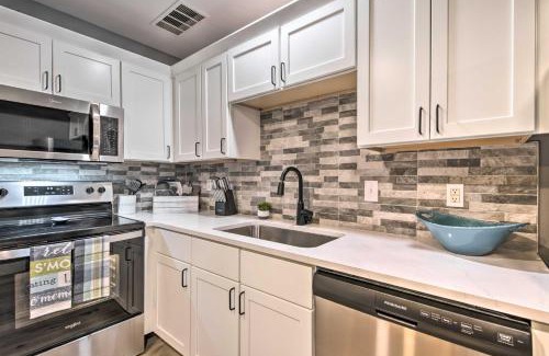 Kimberling City House | Pet-Friendly Abode, Walk to Table Rock Lake!