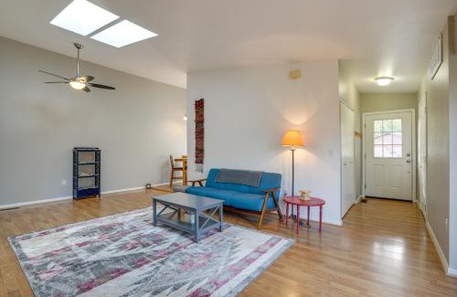 Scenic Foothills House | Pet-Friendly Anchorage Home - 8 Mi to Downtown!