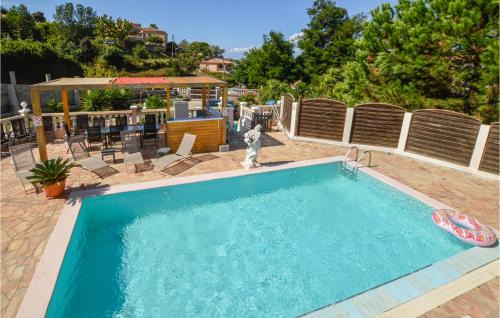 Bastelicaccia Apartment | Pet Friendly Apartment In Bastelicaccia