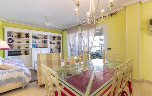 Coveta Fuma Apartment | Pet Friendly Apartment In El Campello