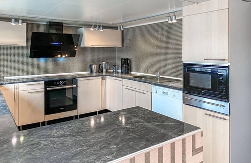 Sandoy Apartment | Pet friendly apartment in Harøy
