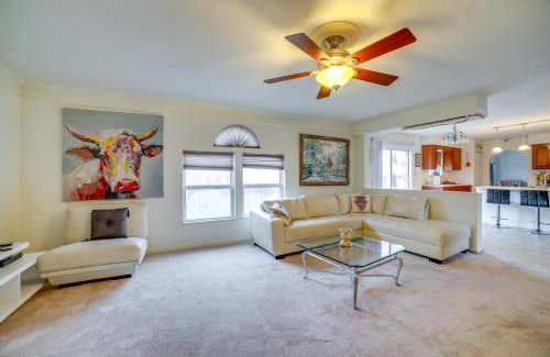 New Kensington House | Pet-Friendly Apollo Home with Furnished Deck!