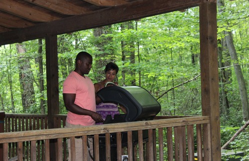 Hico Cabin | Pet Friendly Appalachian Cabin!