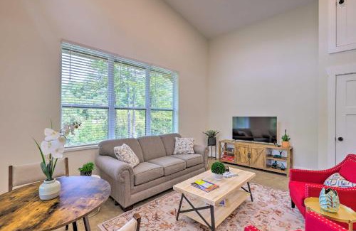 Woodfin House | Pet-Friendly Asheville Retreat with Hot Tub