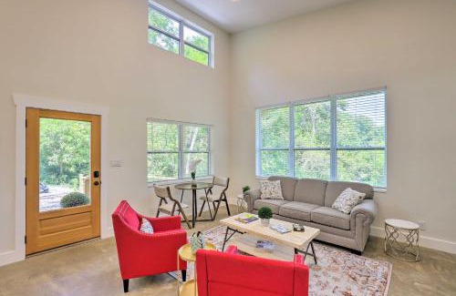 Woodfin House | Pet-Friendly Asheville Retreat with Hot Tub