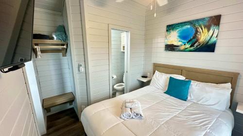 Crystal Beach House | Pet Friendly Beach vacay on a Budget