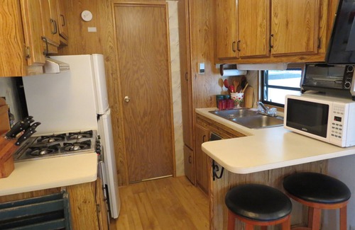 Pineola House | Pet Friendly - Beautiful Mountain Getaway