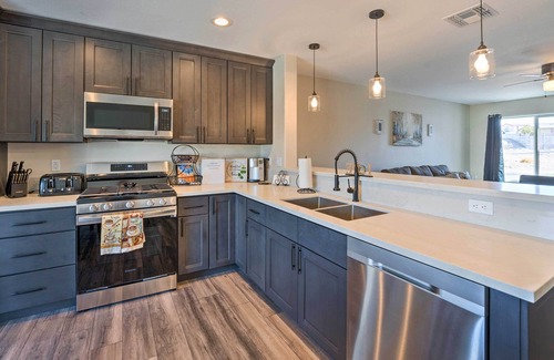 Bullhead City House | Pet-Friendly Bullhead City Abode w/Game Room