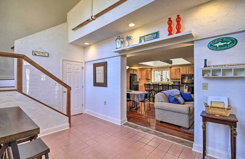 Ingles Cabin | Pet-Friendly Cabin w/Dock on Claytor Lake!