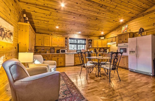 Cabot Cabin | Pet-Friendly Cabot Cabin w/Fenced Yard!