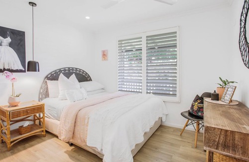 Tewantin Apartment | Pet friendly | Child friendly | Family home | A/C | 2 bedroom | 2 bathrooms