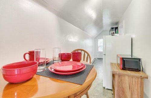 Roselawn Finance Apartment | Pet-Friendly Cincinnati Apt 5 Mi to Downtown!