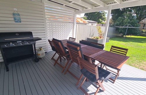 Ettalong Beach House | Pet Friendly, close to beach