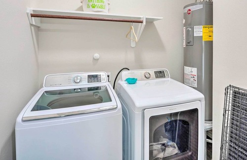 Flour Bluff House | Pet-Friendly Corpus Christi Escape w/ Yard!