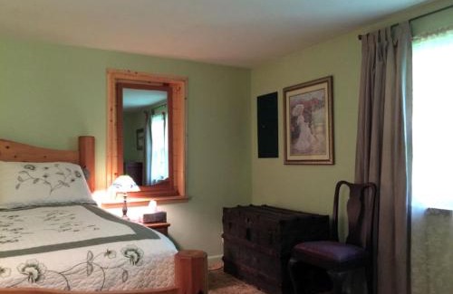 Steelville House | Pet-Friendly Cottage Overlooking a Koi Pond near Mark Twain National Forest, Missouri