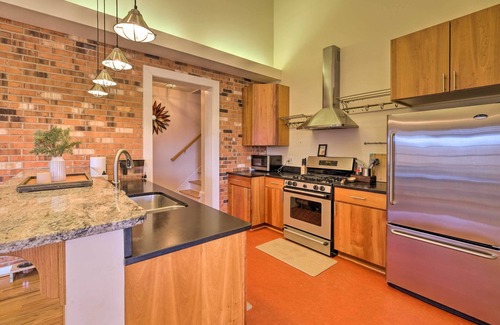 Reva Cottage | Pet-Friendly Cottage with Game Room & Fire Pit!